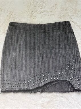 POL Studded Mineral Wash Corduroy Mini Skirt Gray Raw Hem M Medium New